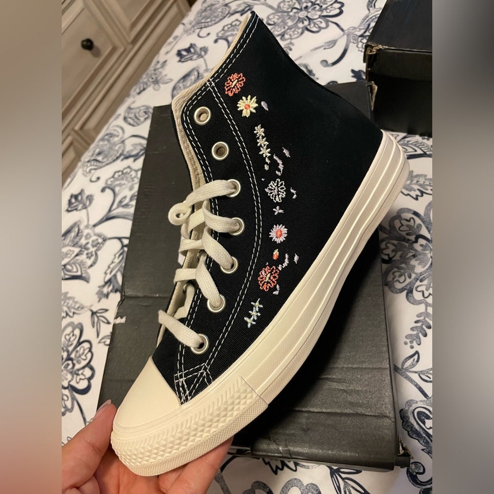 Converse Sneaker Limited Edition